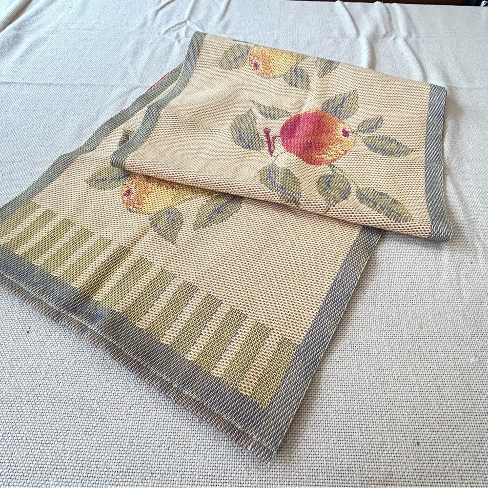 Vintage 90’s Ekelund Master Weavers Swedish Scandinavian Table Runner